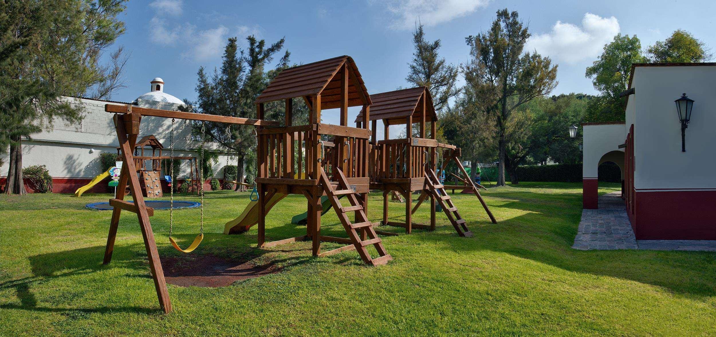 Hacienda Jurica By Brisas Hotel Querétaro Exterior foto Playground in the park