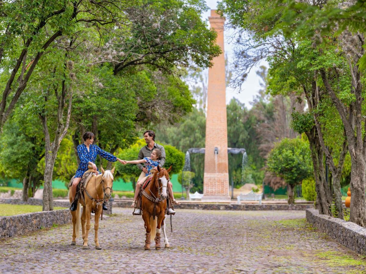 Hacienda Jurica By Brisas Hotel Querétaro Exterior foto Monument to the Battle of San Martín de Porres